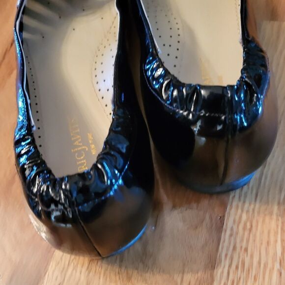 EUC Eric Javits Black Patent Ballet Flat with Tan Woven Mesh Toe - Picture 5 of 8